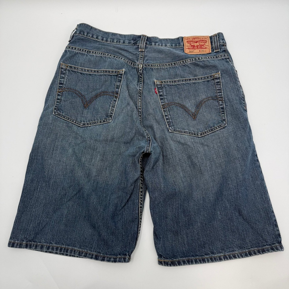 Levis 569 Mens Size 36 Denim Shorts Jean Medium Wash Jorts Loose Straight Fit